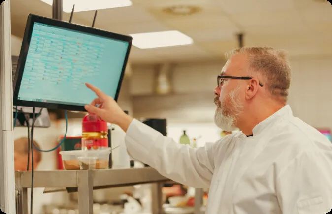 Érintőképernyős Konyhamonitor KDS 21"